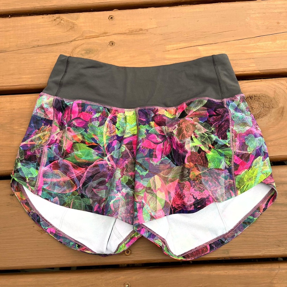 Lululemon Shorts Speed Up Short Multi-Color Floral Mid Rise Brief Lined Size 0